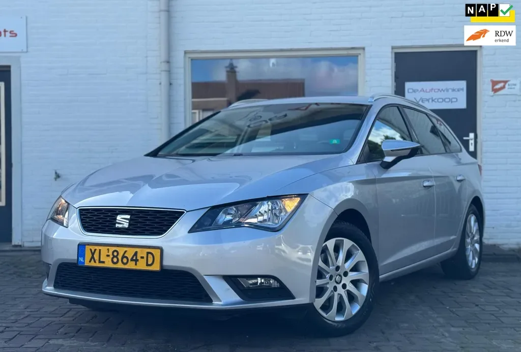 SEAT Leon (2015) — foto 1