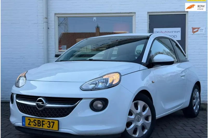 Opel Adam (2013)