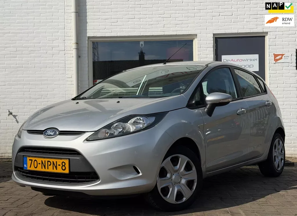 Ford Fiesta (2010) — foto 1