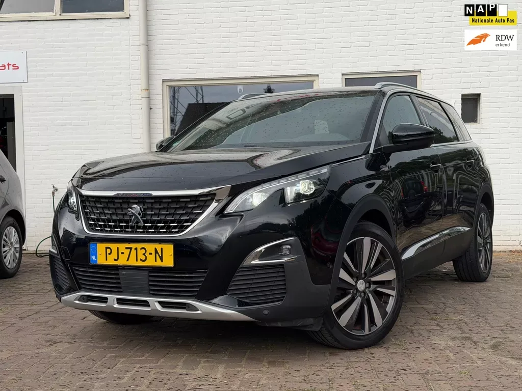 Peugeot 5008 (2017) — foto 1
