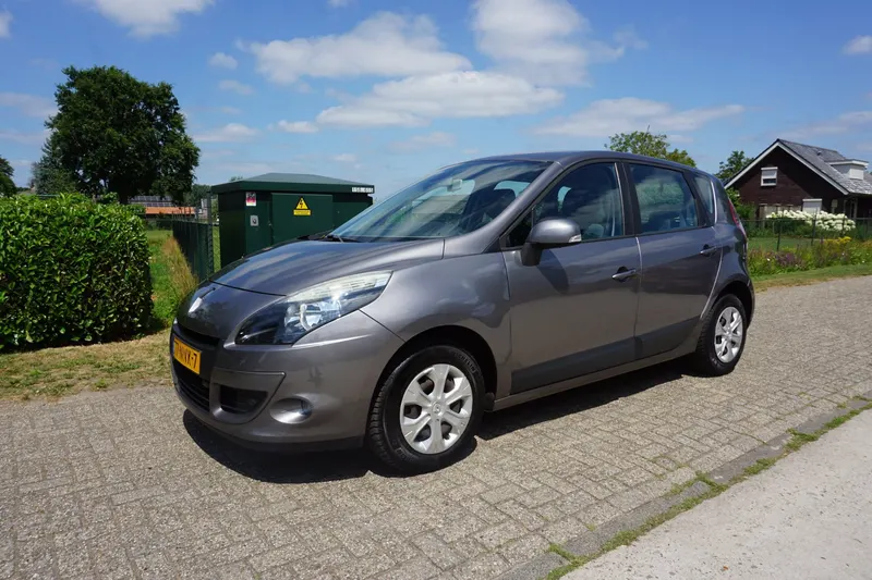 Renault Scénic (2010)