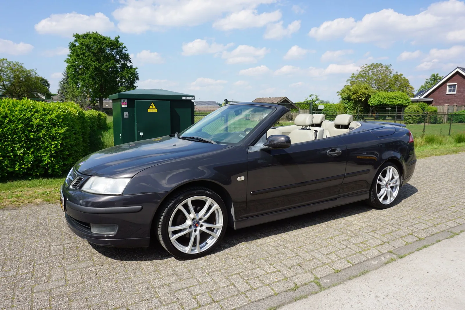 Saab 9-3 (2004) — foto 1