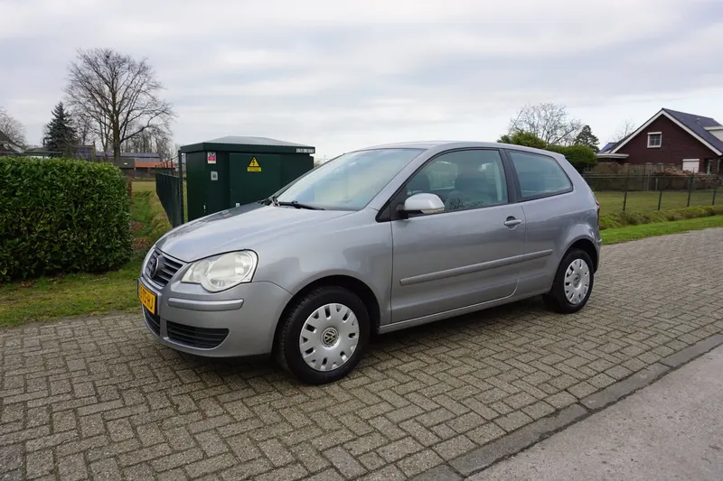 Volkswagen Polo (2007)