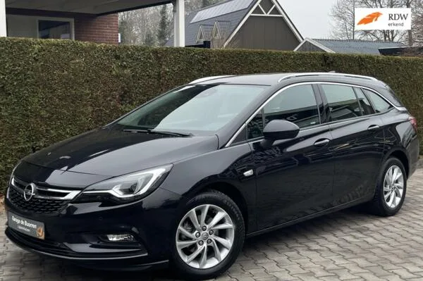Opel Astra (2017) — foto 1