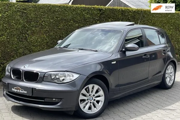 BMW 1-Serie (2008) — foto 1