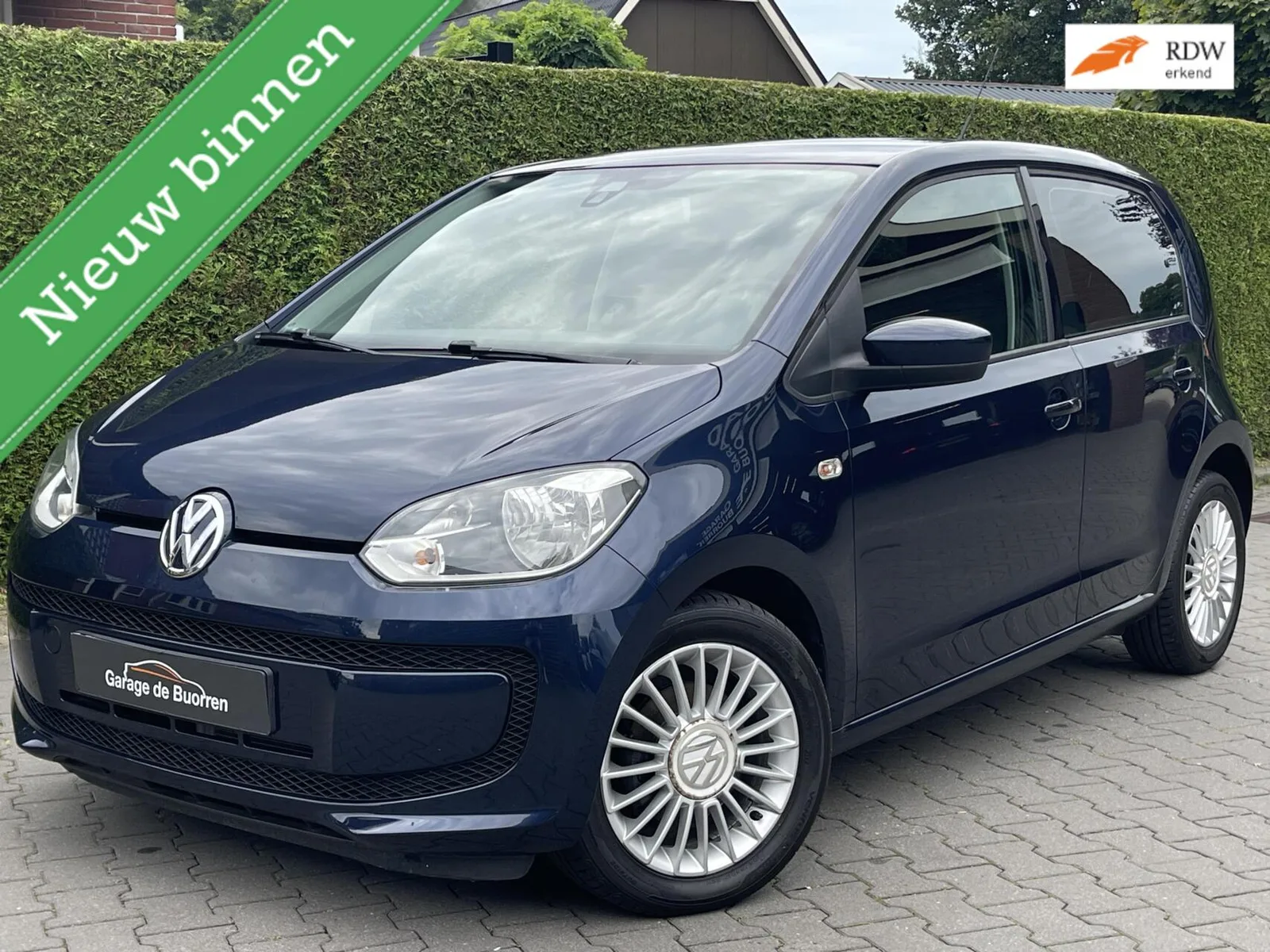 Volkswagen Up! (2013) — foto 1