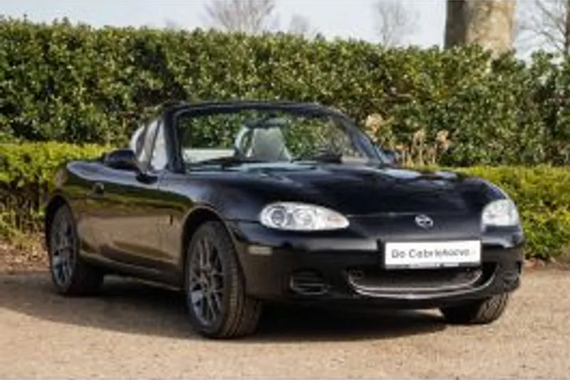 Mazda MX-5 (2004)