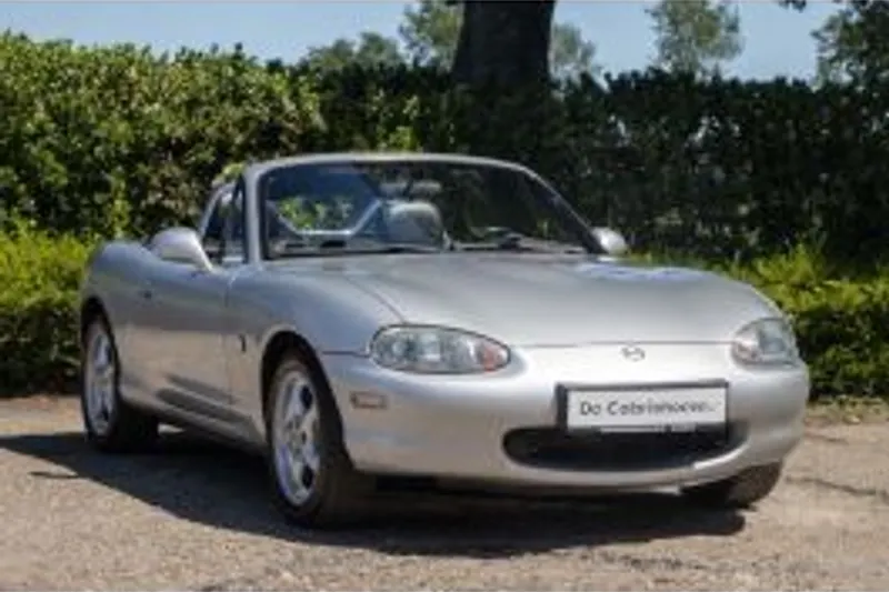 Mazda MX-5 (2000)