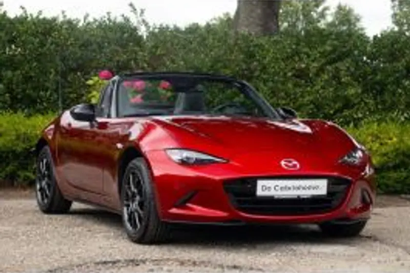 Mazda MX-5 (2023)