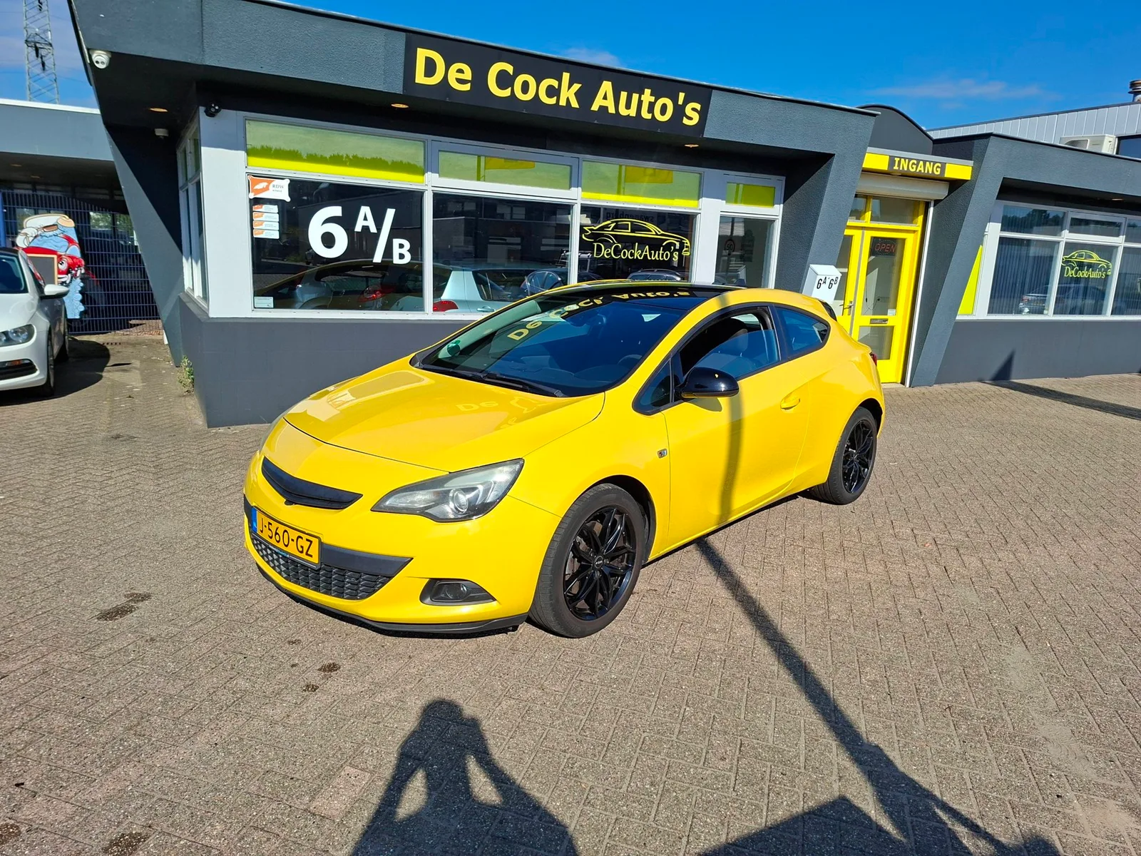 Opel Astra (2012) — foto 1