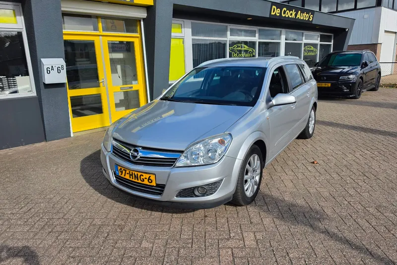 Opel Astra (2009)