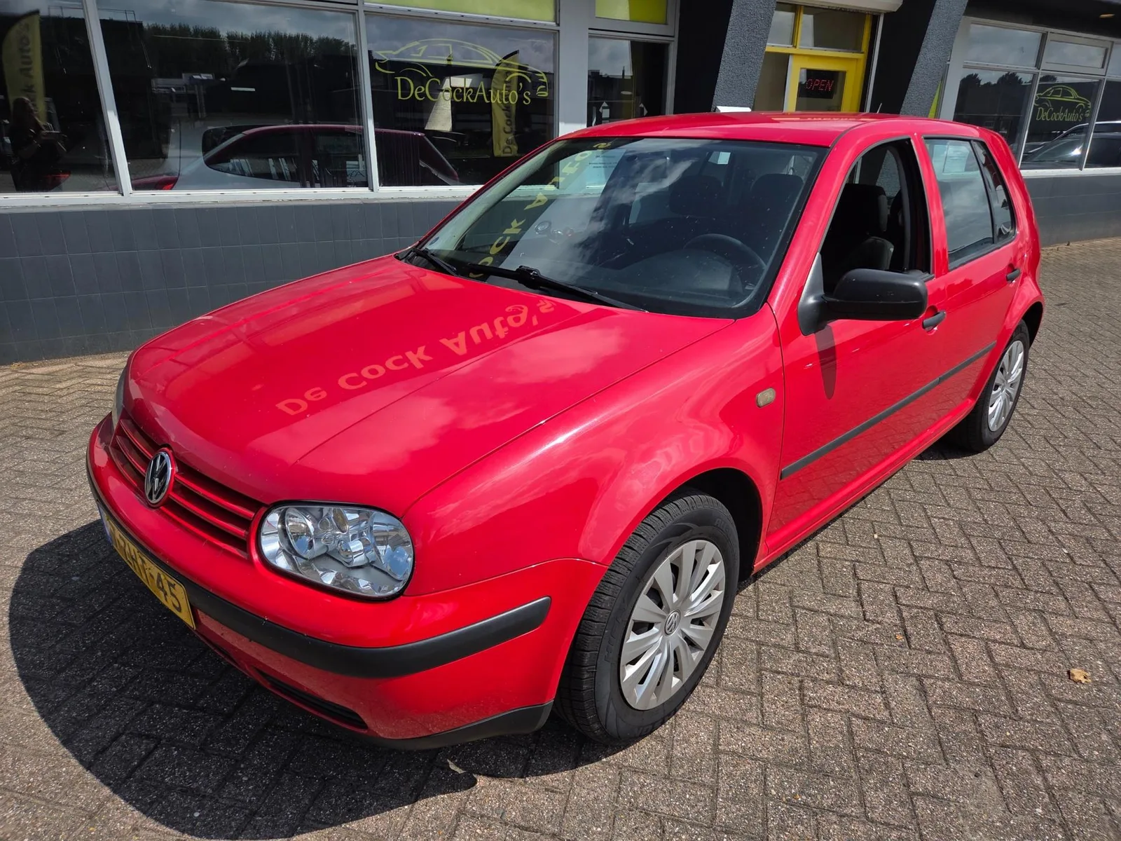 Volkswagen Golf (1999) — foto 1