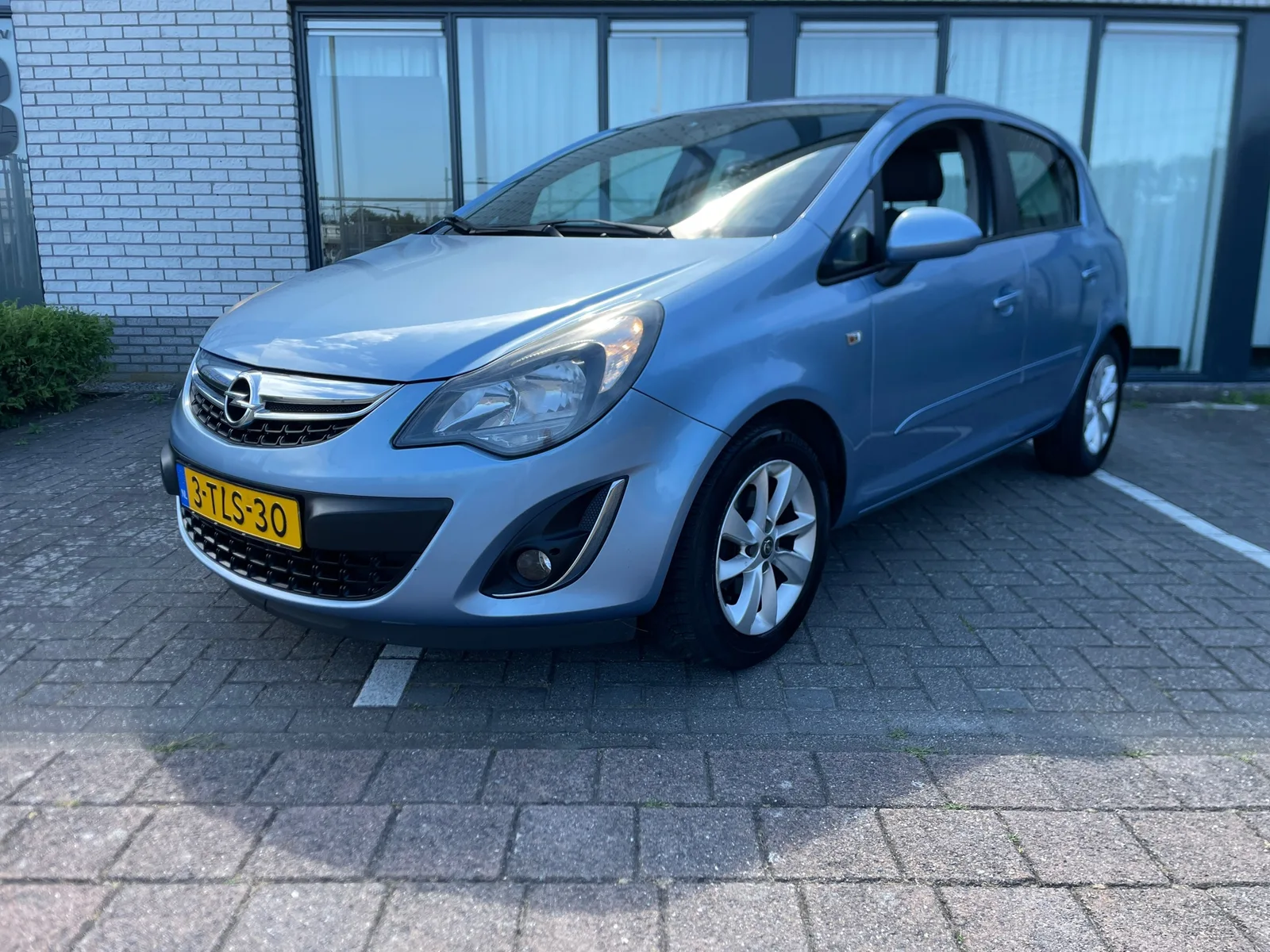 Opel Corsa (2014) — foto 1