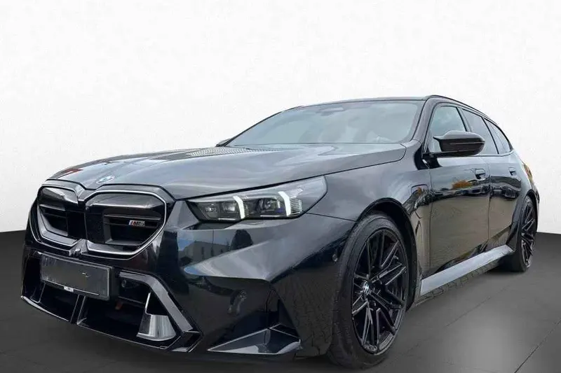 BMW M5 (2025)