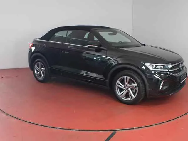Volkswagen T-Roc (2025) — foto 1