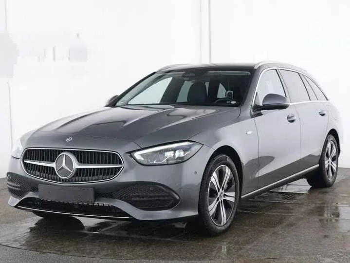 Mercedes-Benz C-Klasse (2025) — foto 1