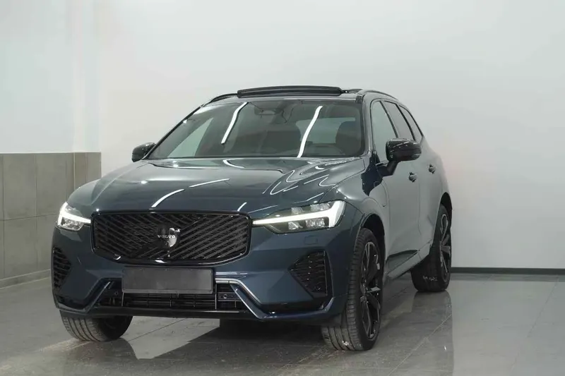 Volvo XC60 (2025)