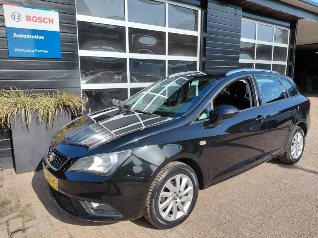 SEAT Ibiza (2015) — foto 1