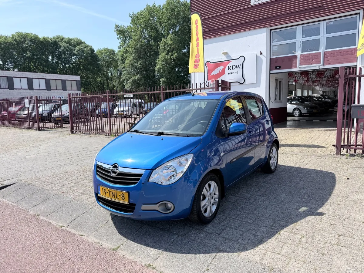 Opel Agila (2012) — foto 1