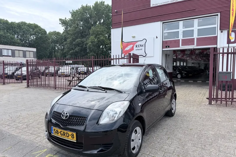 Toyota Yaris (2008)