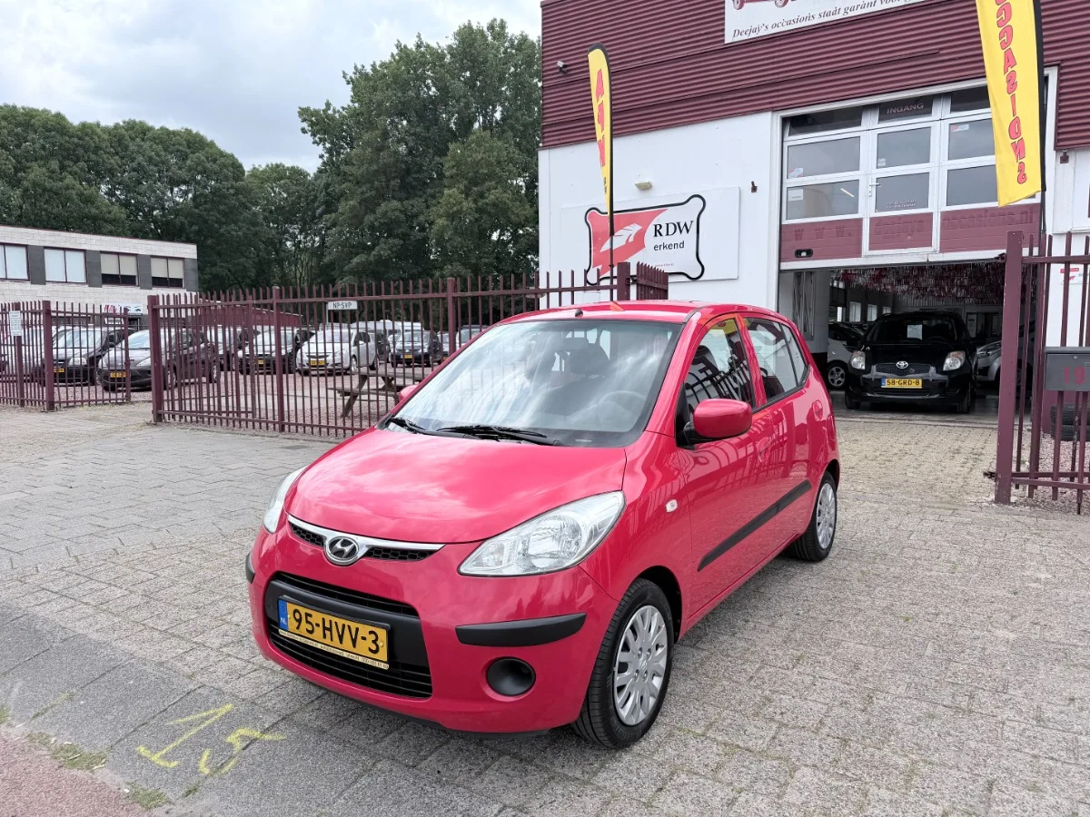Hyundai i10 (2009) — foto 1