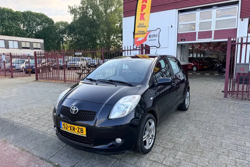 Toyota Yaris (2007)