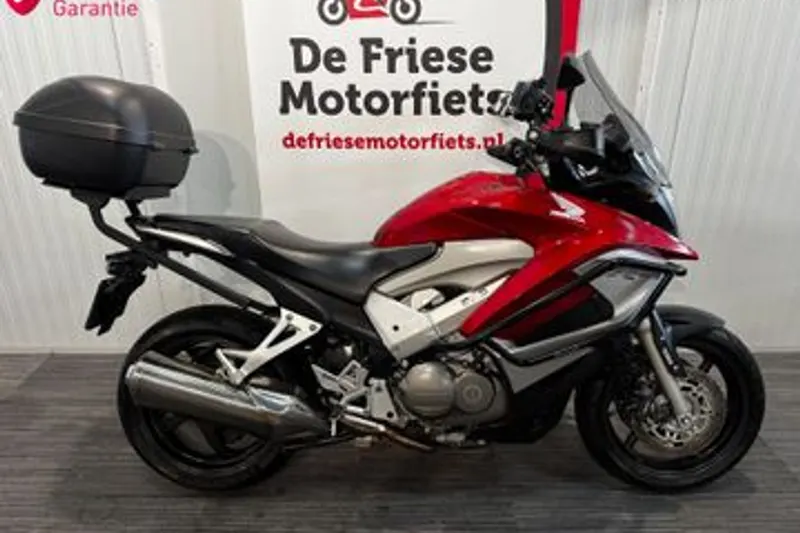 Honda VFR800 (2013)