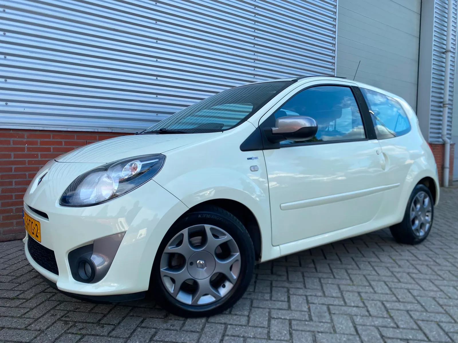 Renault Twingo (2011) — foto 1