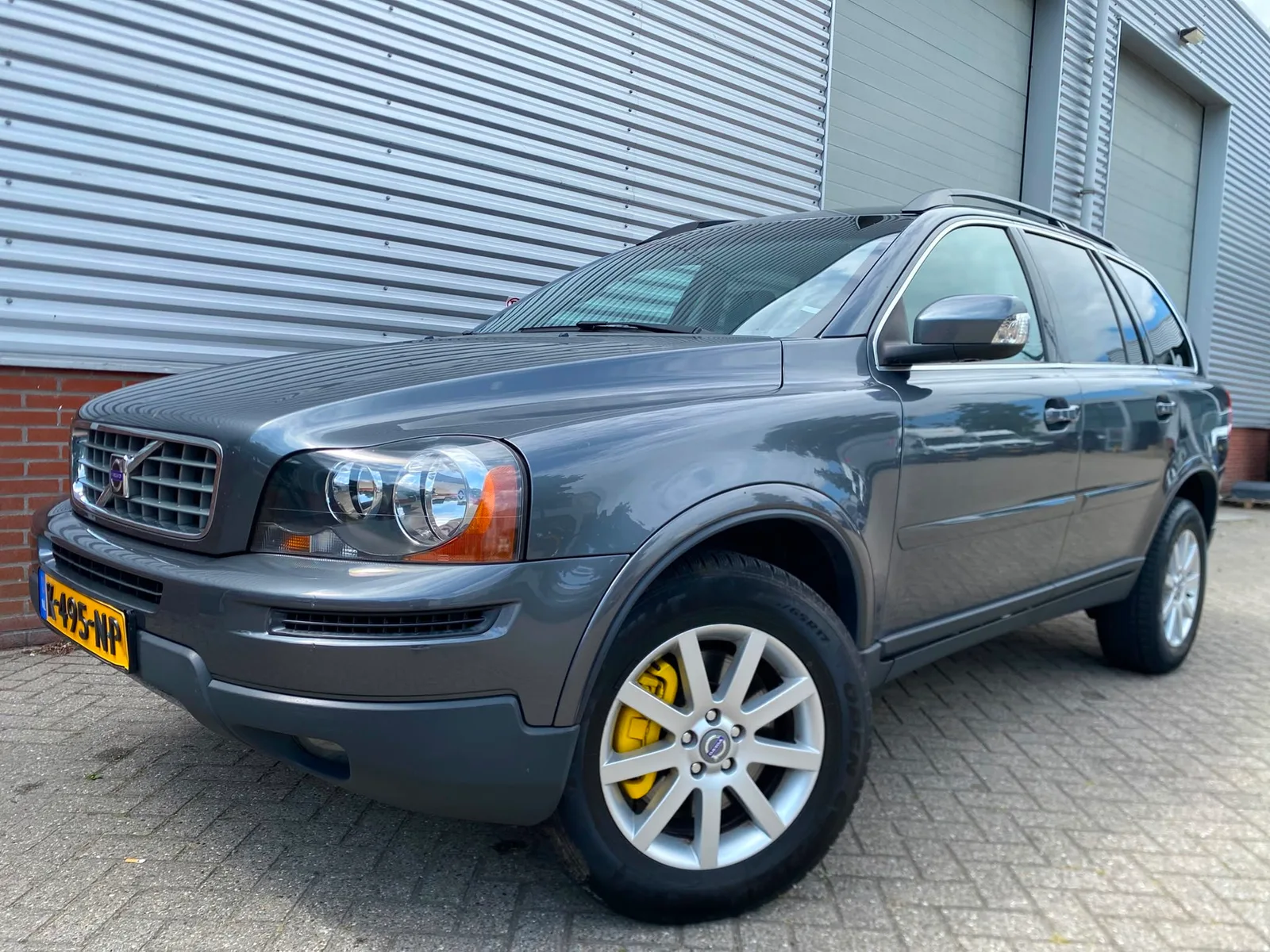 Volvo XC90 (2006) — foto 1