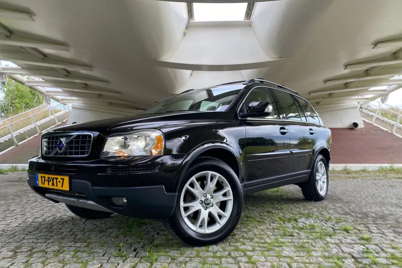 Volvo XC90 (2011)
