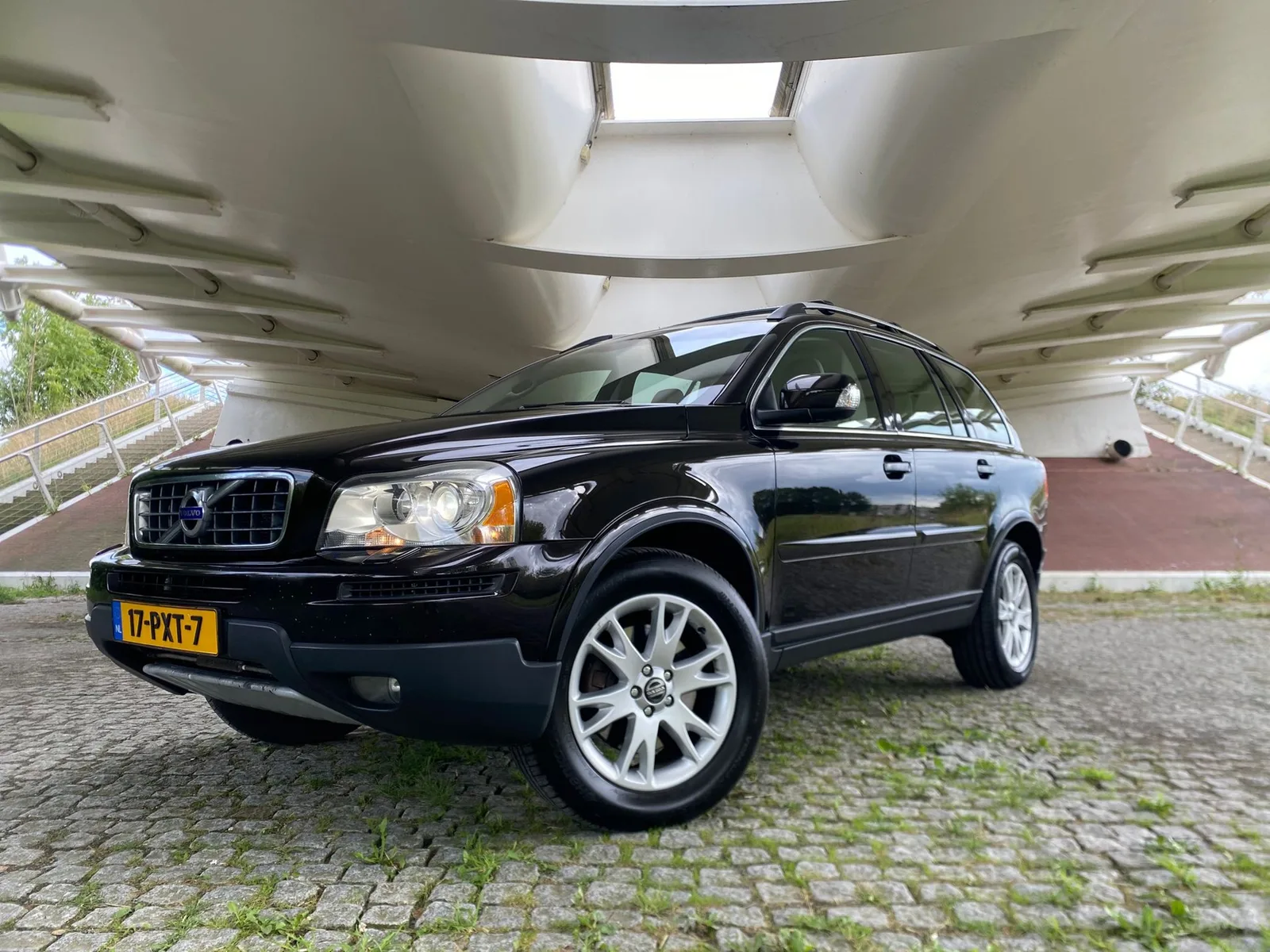 Volvo XC90 (2011) — foto 1