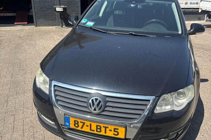Volkswagen Passat (2010)