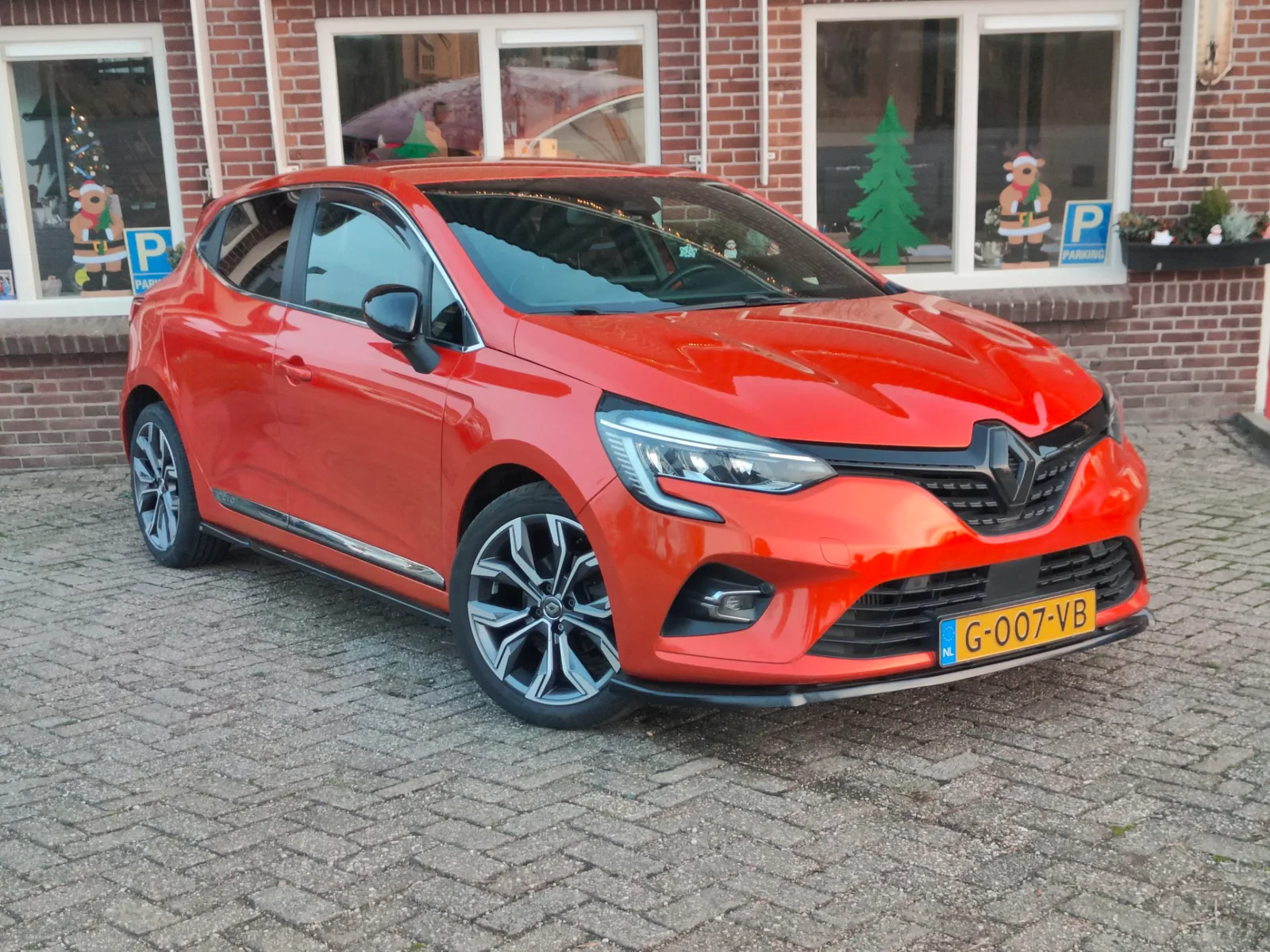 Renault Clio (2019) — foto 1