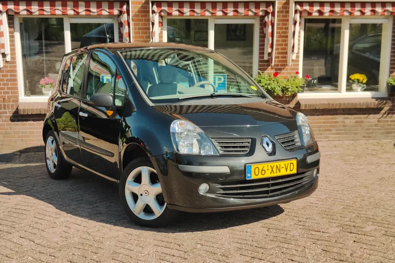 Renault Modus (2007)