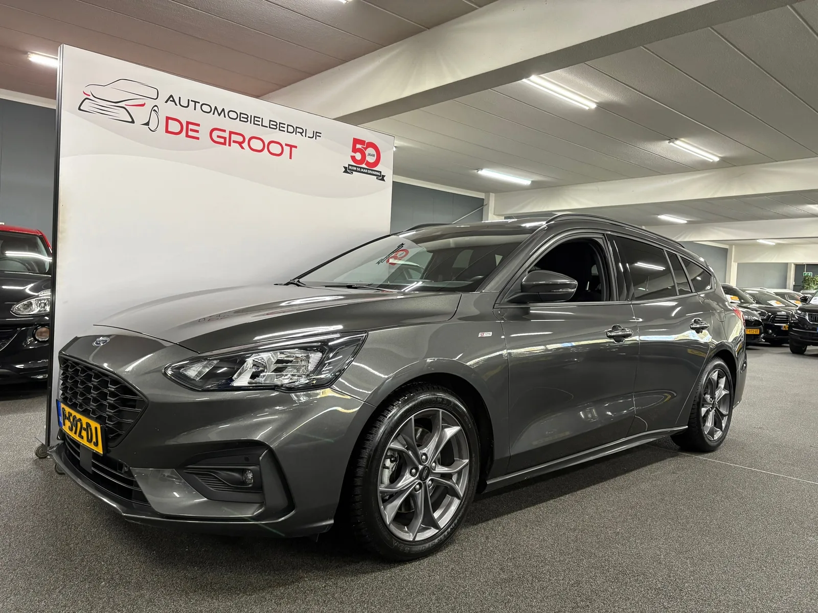 Ford Focus (2022) — foto 1