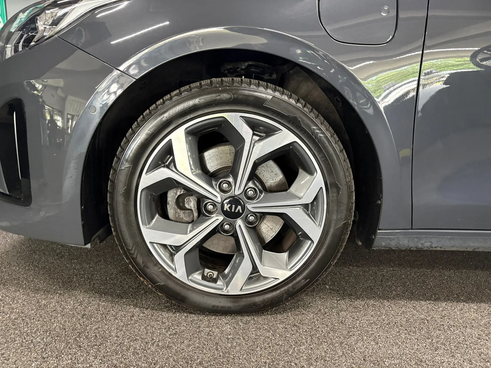 Kia Ceed Sportswagon (2021) — foto 1