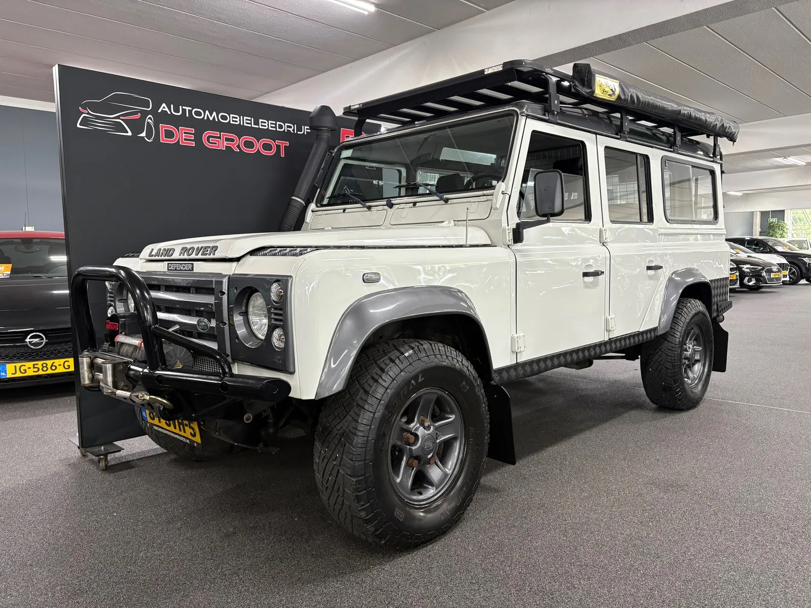 Land Rover Defender (2007) — foto 1