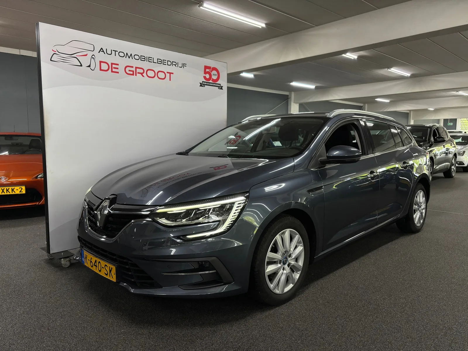 Renault Mégane (2021) — foto 1