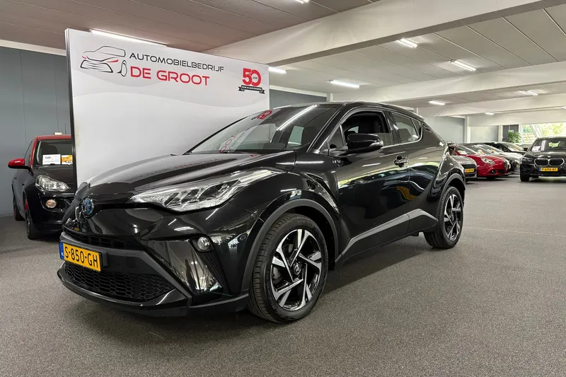 Toyota C-HR (2023)