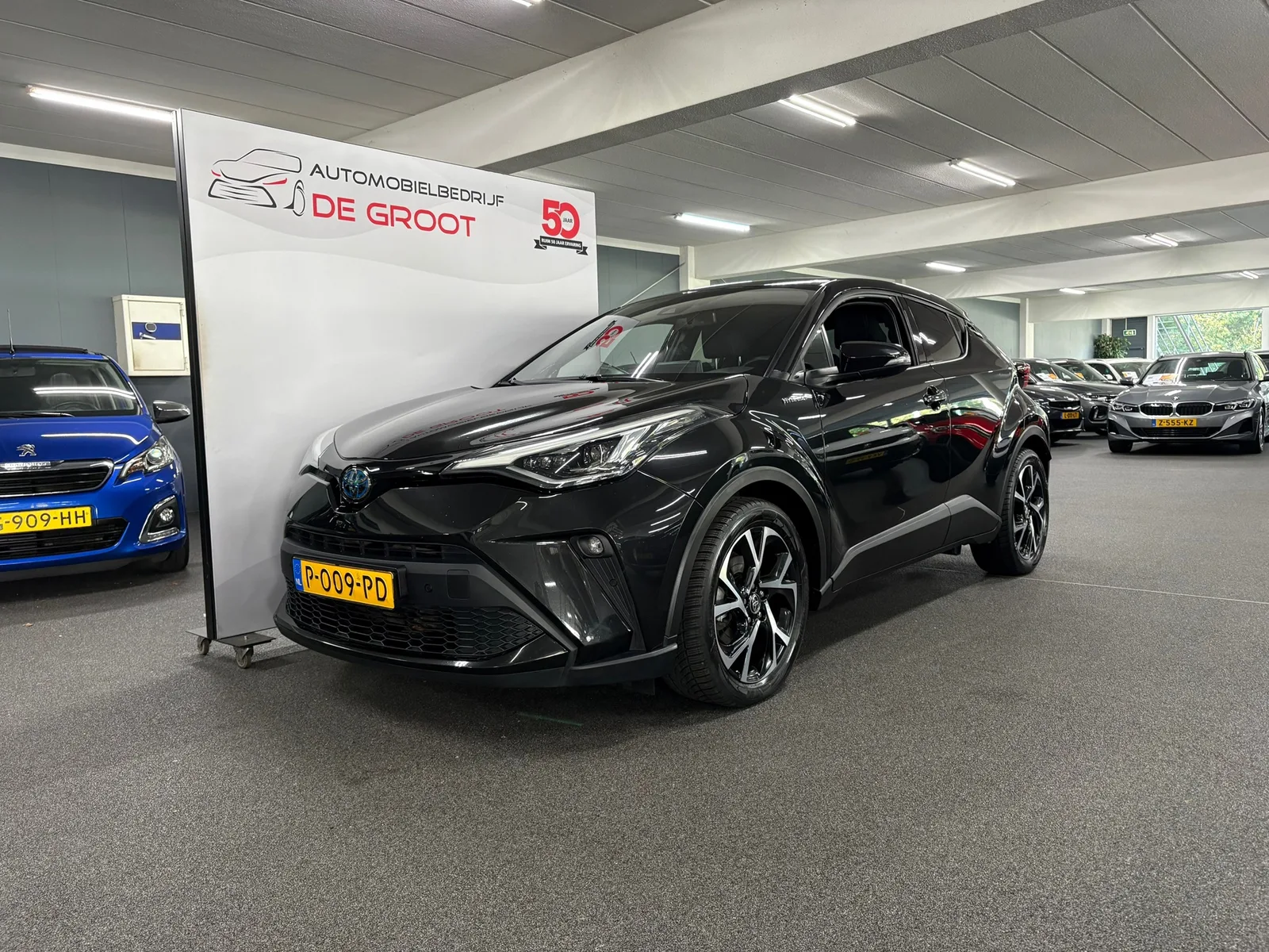Toyota C-HR (2022) — foto 1