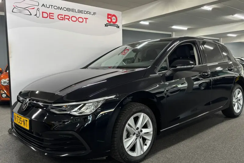 Volkswagen Golf (2021)