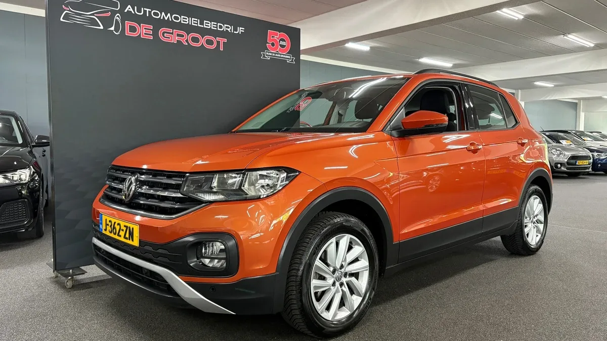 Volkswagen T-Cross (2020) — foto 1