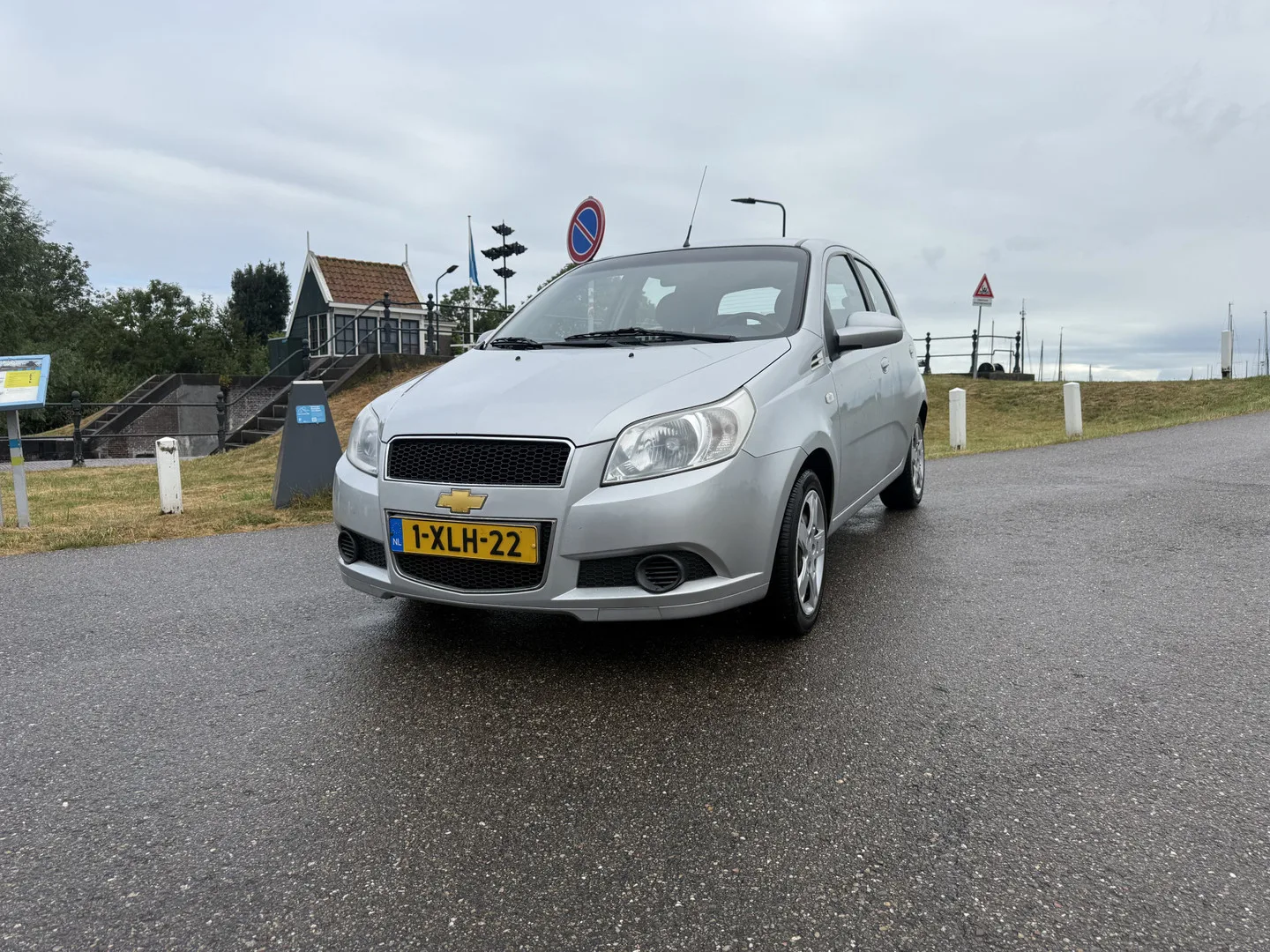 Chevrolet Aveo (2009) — foto 1