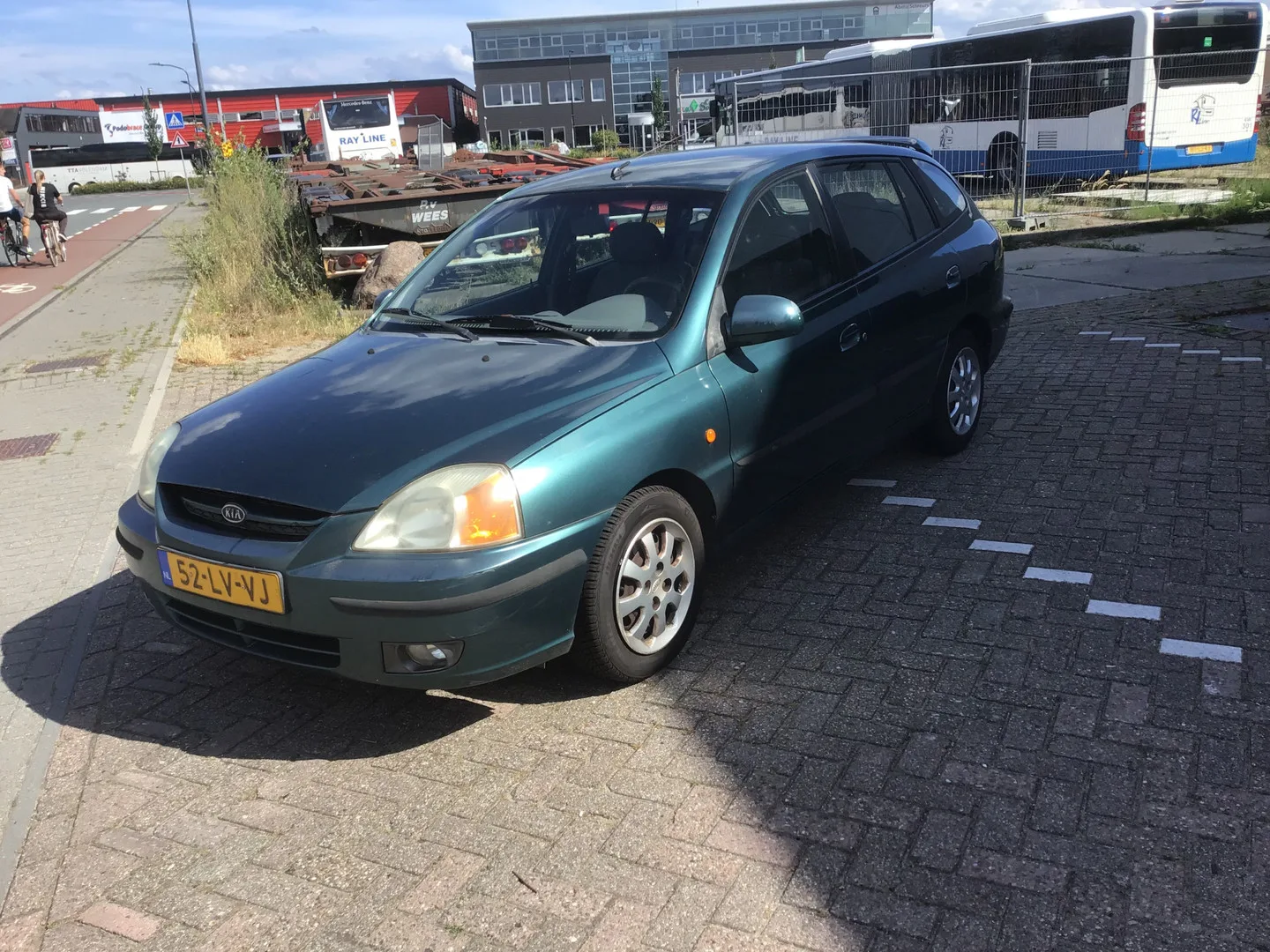 Kia Rio (2004) — foto 1