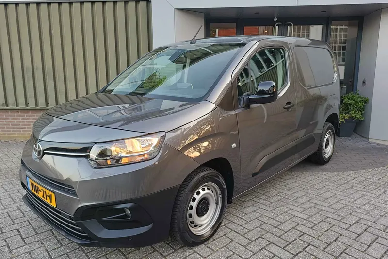 Toyota ProAce City (2022)