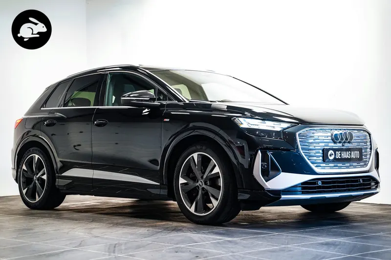 Audi Q4 e-tron (2021)