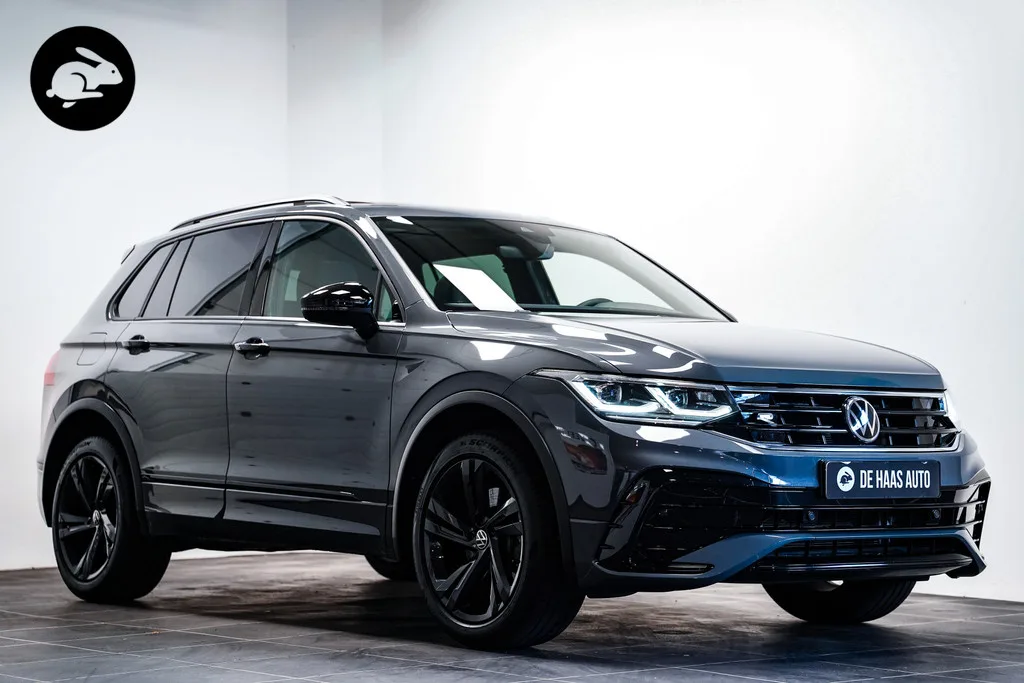 Volkswagen Tiguan (2022) — foto 1