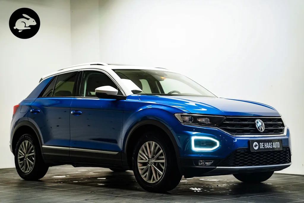 Volkswagen T-Roc (2019) — foto 1
