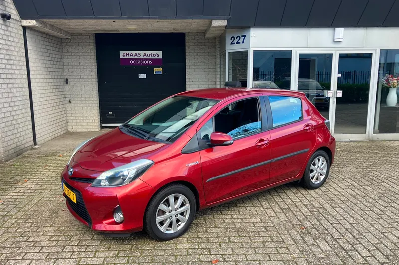 Toyota Yaris (2012)