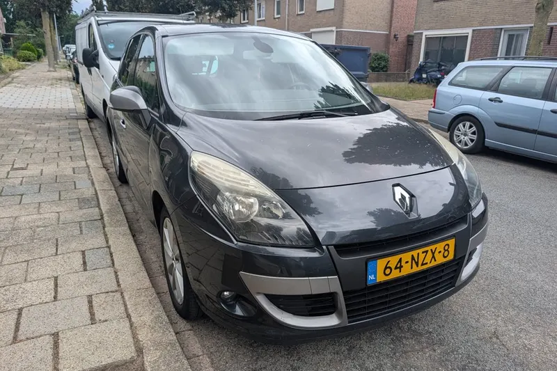 Renault Scénic (2011)